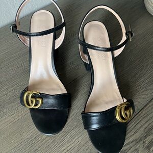 Gucci Marmont Black Heels Sandals with Block Heel and Gold Logo US size 9 EU 40